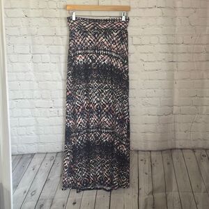 Lily Rose Women’s Pink Purple Black Maxi Skirt size small